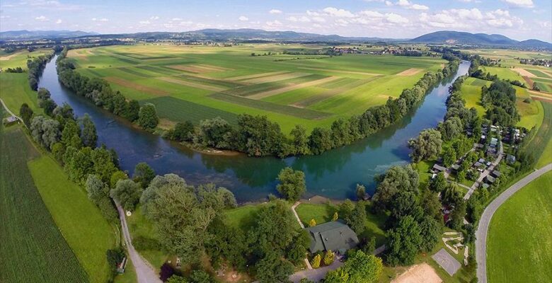 Aanbiedingen en korting Camping Bela krajina - river Kolpa Podzemelj