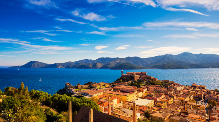 Elba eiland op Toscane ontdekken met toer.info