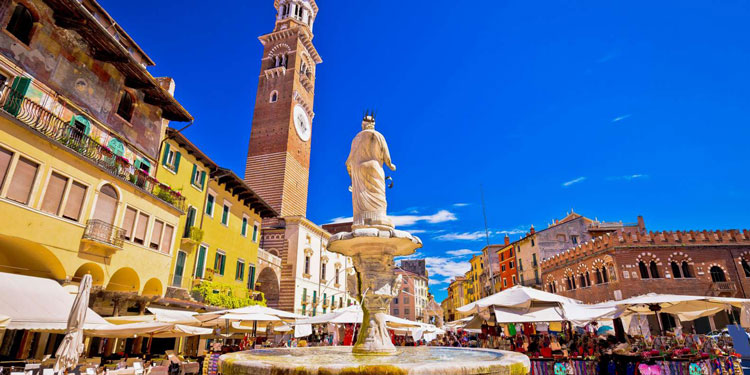Piazza Delle Erbe ontdekken Italië